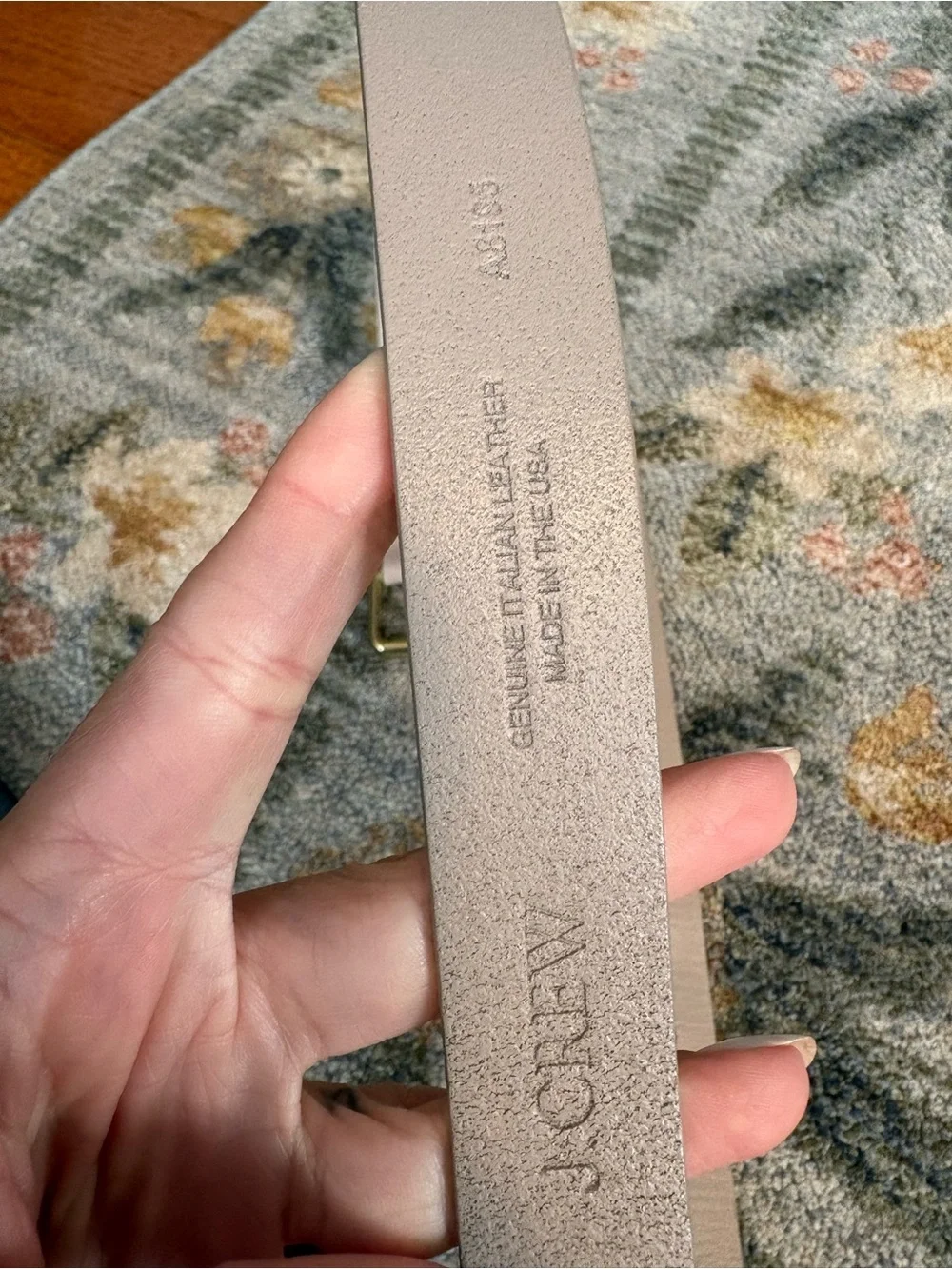 J. Crew Rose Gray Purple Skinny Italian Leather Belt Size Large - Picture 4 of 5